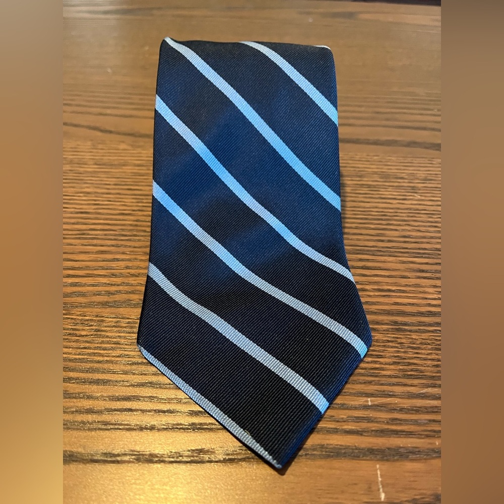 Vintage Lands End 100% Silk Black And Gray Stripe Tie Made in USA Repp